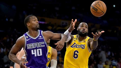 Los Angeles Lakers vs. Sacramento Kings: Head.